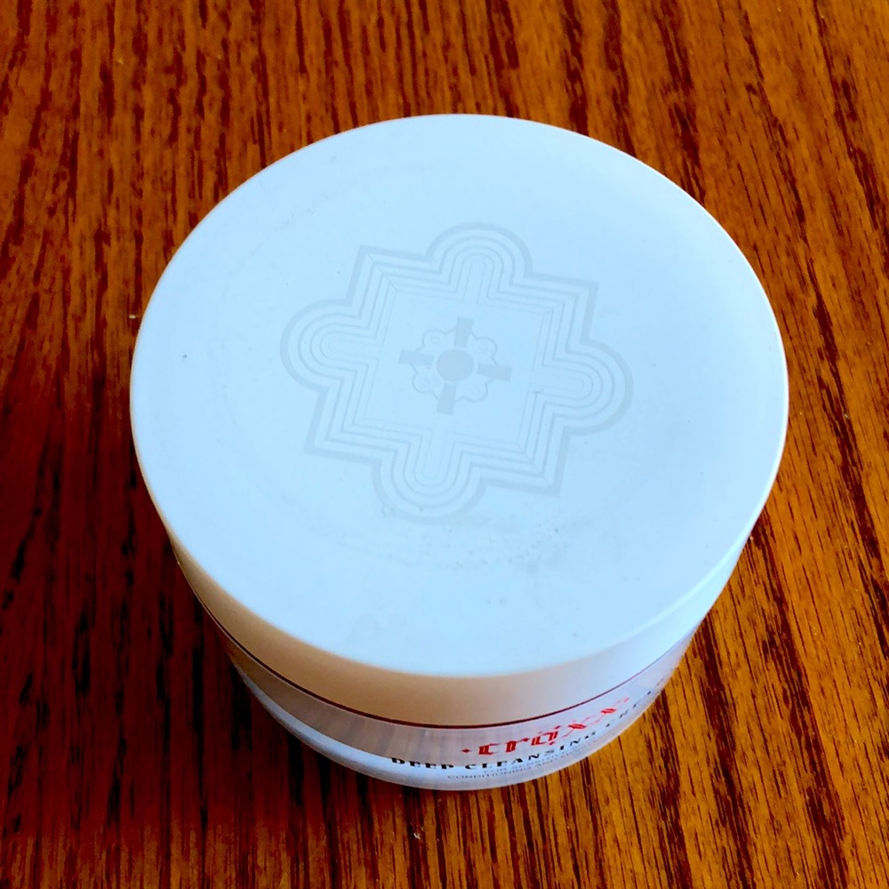 4/$25 New Deep Cleaning Cream for Sensitive Skin - Picture 2 of 3